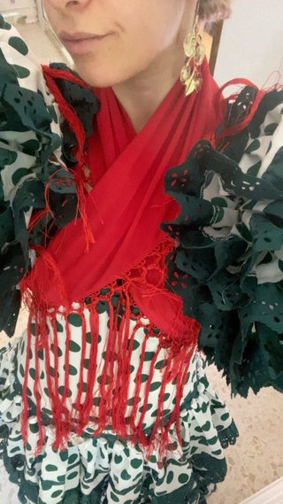 Traje de flamenca volantes lunares