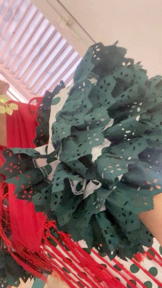 Traje de flamenca volantes lunares