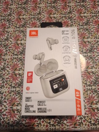 JBL Tour Pro 2 Auriculares Inalámbricos Blancos