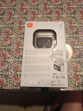 JBL Tour Pro 2 Auriculares Inalámbricos Blancos
