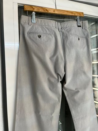 Pantalon mujer de Mango