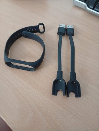 Cargadores y pulsera Huawei Mi Band 3