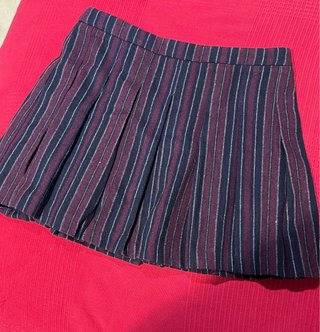 REGALO MINIFALDA DE ZARA PLISADA