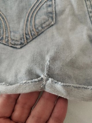 Shorts vaqueros Hollister T34
