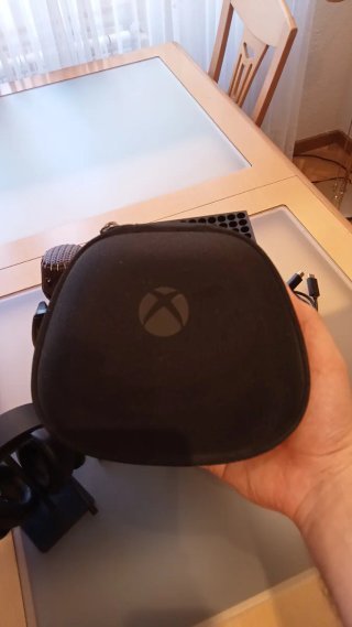 Xbox Series X + 1TB SSD + Mandos + Cascos