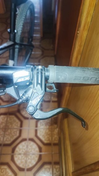 Bicicleta de Montaña CUBE