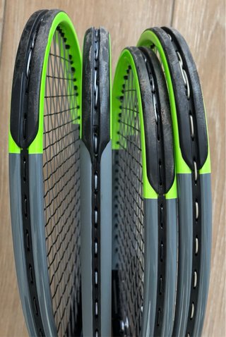 4 Wilson Blade Pro (h22) grip 4