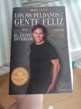 Los 88 peldaños de la gente feliz
