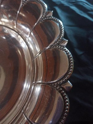 Elegante frutero o centro de mesa  diseño vintage