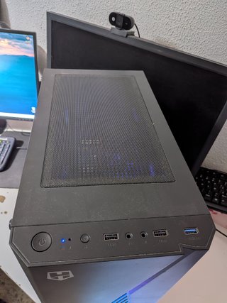 PC Gaming i5-4460 Intel Arc A310 + Monitor