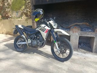 Yamaha XT660R 2006 Enduro