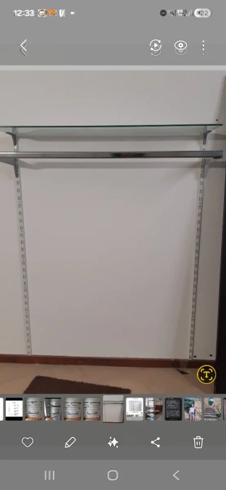 Colgador barra de pared con soporte de cremallera
