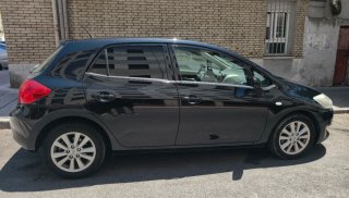 Toyota Auris 2009