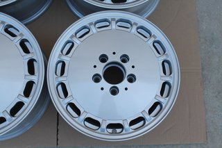Llantas 15 Gullideckel Mercedes 190 W201 Sportline