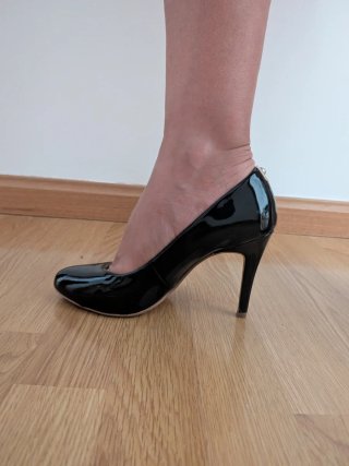 Zapatos de tacón charol negros