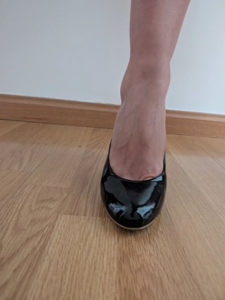 Zapatos de tacón charol negros