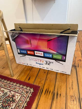 Smart TV Engel 32 HD