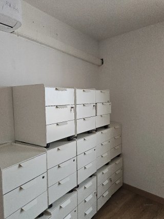 Cajonera metálica blanca Trotten de Ikea