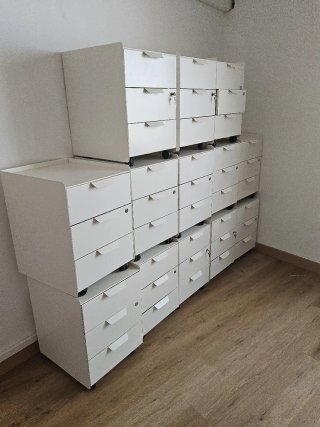 Cajonera metálica blanca Trotten de Ikea