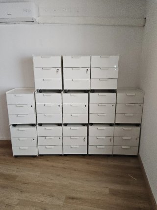 Cajonera metálica blanca Trotten de Ikea
