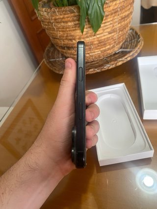 iPhone 16 Pro 128 GB Negro