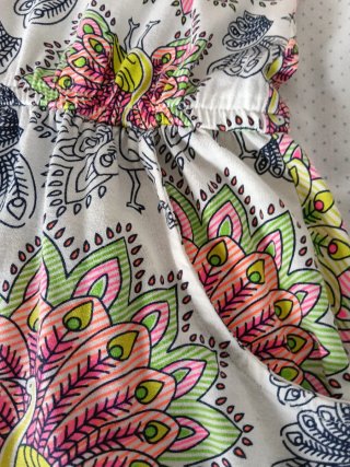 Vestido niña talla 11/12 estampado pavo real
