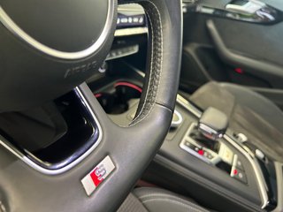 AUDI A4 S4 3.0 TFSI 260kW quattro tiptron Avant