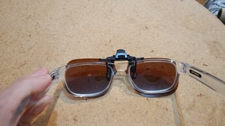 Gafas de sol clip-on polarizadas nuevas