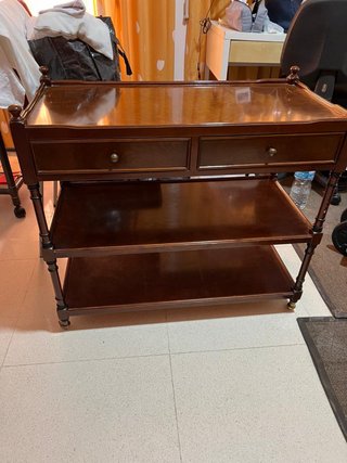 Mesa auxiliar estilo inglés madera