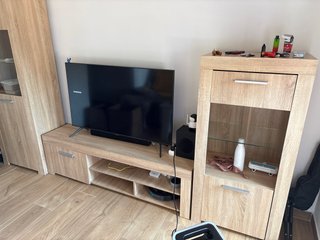 Mueble de salón modular madera clara