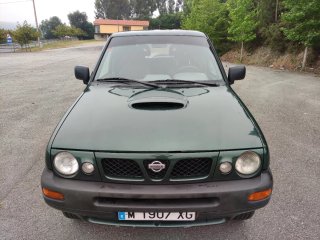Nissan Terrano II 1999