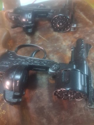 2 Pistolas de Juguete Policiales
