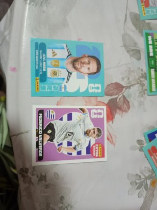 Cromos Mundial Messi y Valverde