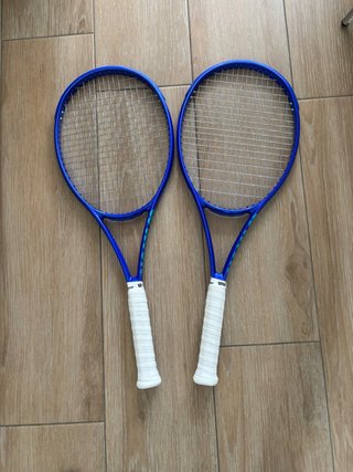 2 Wilson Ultra Pro 99 Grip 3