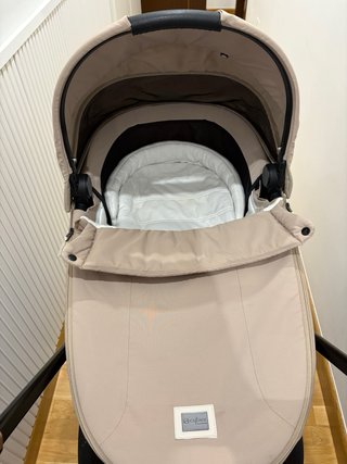 Cochecito Bebé Cybex Priam Beige 2 piezas.