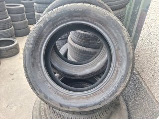 235 60 R18 Imperial - 2 neumáticos +95%