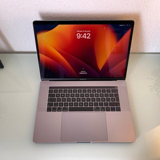 MacBook Pro 15" i9 8 núcleos / 32GB RAM / SSD 1TB