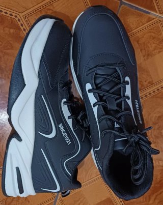 Zapatilla deportiva Running negras