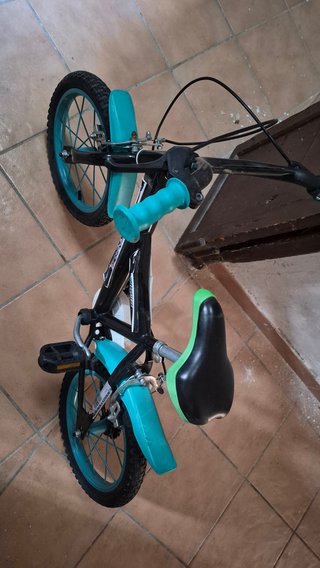 Bicicleta infantil niño