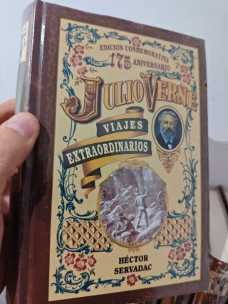 colección de libros de Julio Verne