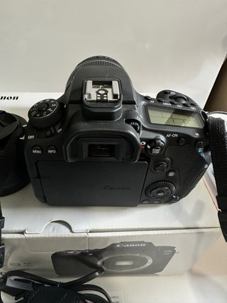 Canon 90D + EF-S 15-85mm + EF 50mm