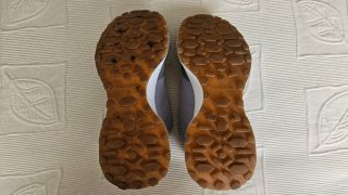 Zapatillas Pull&Bear grises y blancas