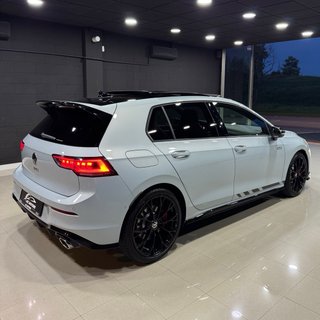 Volkswagen Golf 8.5 GTI 2.0 TSI 300cv Clubsport