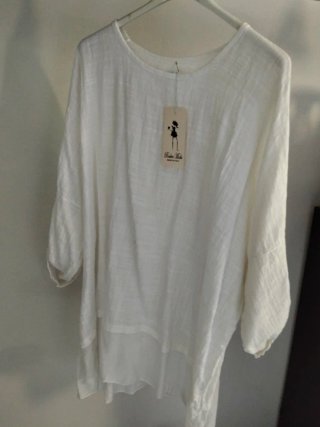 Lote de blusa blanca sin estrenar talla 50/52