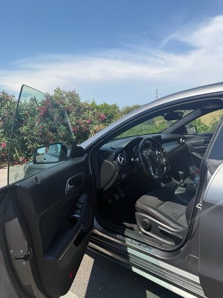 Mercedes-Benz CLA 200CDI 2015