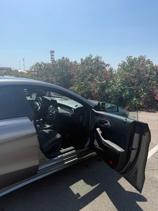 Mercedes-Benz CLA 200CDI 2015