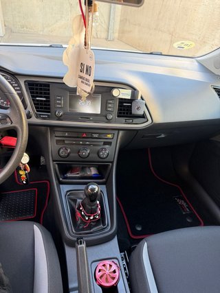 SEAT Leon 2015 1.6 TDI