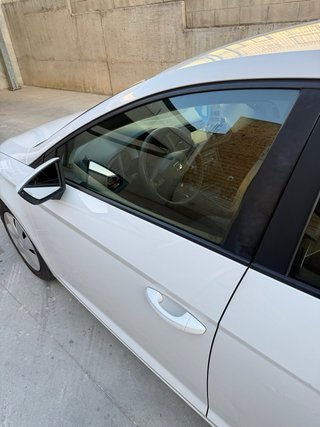 SEAT Leon 2015 1.6 TDI