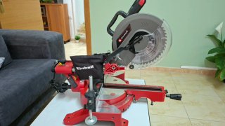Sierra Ingletadora Einhell 1900W Telescópica