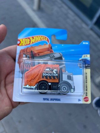 Lote Hot Wheels: F1, Ferrari e Camion